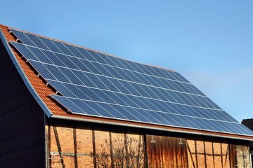 Solaranlage auf einem Scheunendach