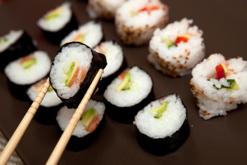 Prendre un sushi