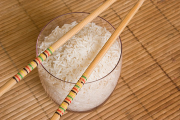 verre de riz baguettes chinoises 3