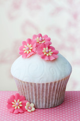 Flower cupcake