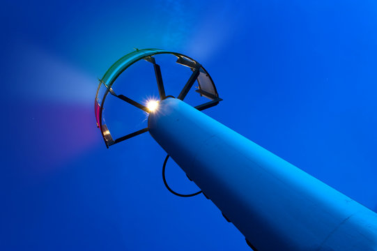 Harbor navigation lights