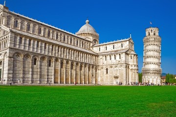Obraz premium Piazza Dei Miracoli