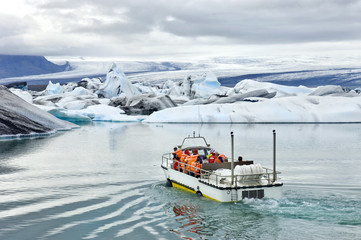 Jokulsarlon Amphibious tour © corepics