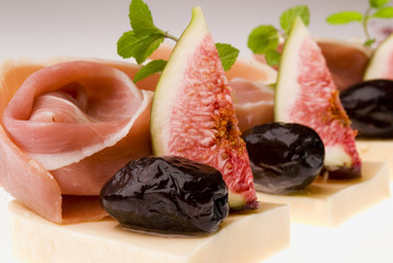 bocado de jamon crudo