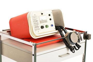Defibrillator