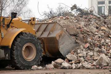 bagger auf einer baustelle