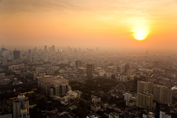 Fototapeta premium View across Bangkok skyline showing in sunset