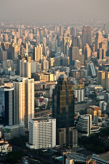 Fototapeta na wymiar Bangkok skyline with skyscrapers and panorama view