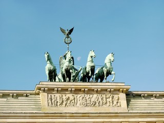 quadriga with moon