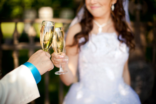 Wedding Couple Cheers