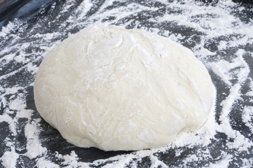 Dough sprinkled with flour.