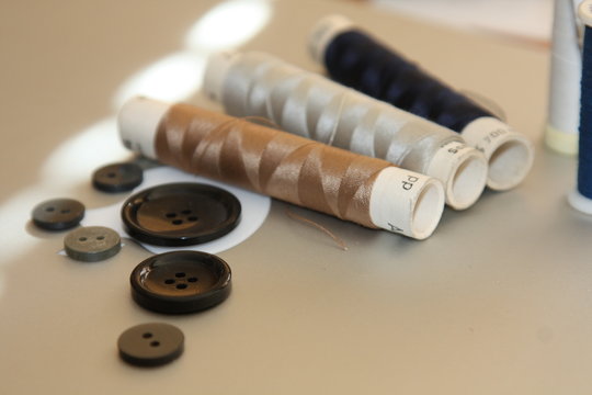 Faden und Kn&ouml;pfe - N&auml;hzeug - Sewing things