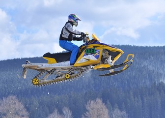 snowmobile sautant