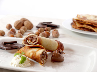 Pfannkuchen mit Nougatcreme