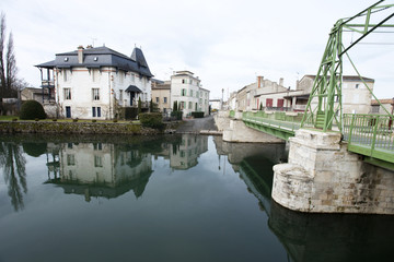 Pont levis de Magné (Deux Sèvres)