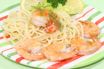 Pasta mit Garnelen
