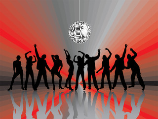 Feiernde junge Menschen