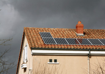 panneaux solaires 12