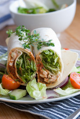 Chicken fajita with vegetable salad