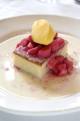 Rhubarb Sponge Cake