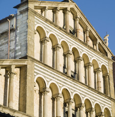 Fototapeta na wymiar Ciudad histórica de Pistoia,norte de Italia