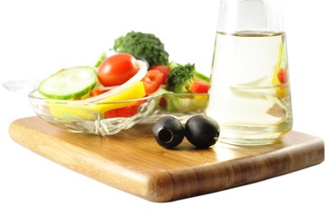 salad and oil