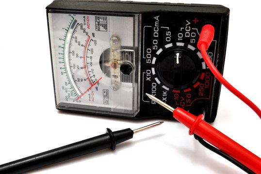 Multimetro analogico