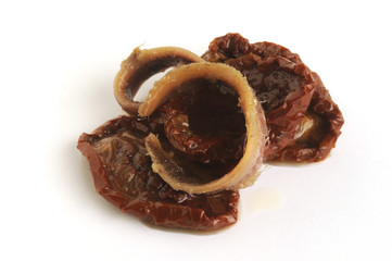 Acciughe e pomodori sottolio