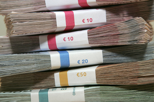 Euro - Geldstapel