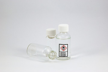 Flaschen weiß - brandfördernd