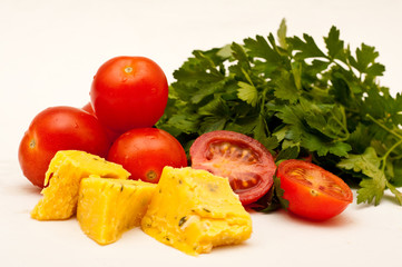 tomatoes cheese and parsley