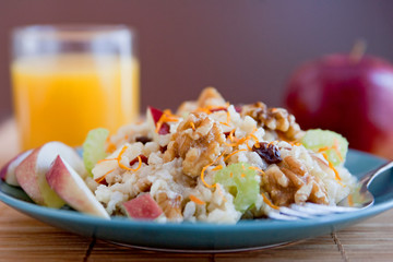 apple walnut salad