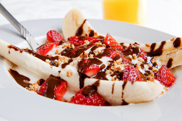 healthy banana split