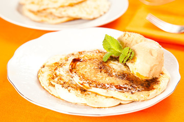 pancakes drizzled in caramel