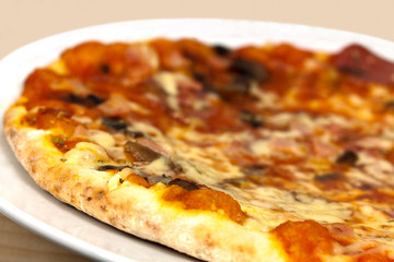 Pizza Salami