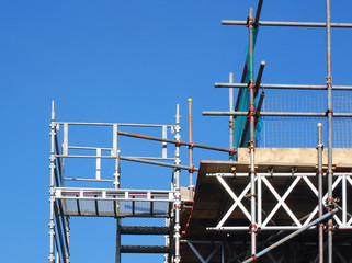 Scaffolding tower