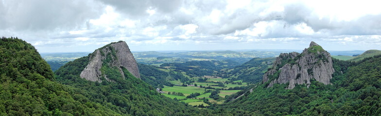 Roches Tuilières et Roches Sanadoire