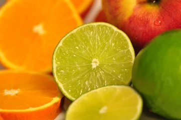 Selbstklebende Fototapeten Obst gemischt © cohelia