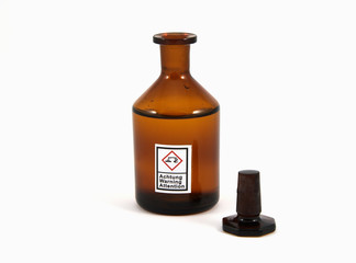 Flasche braun - ätzend
