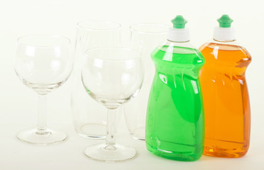 Dishwashing Liquid with Glasses