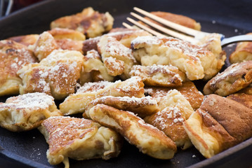 Kaiserschmarrn in Pfanne