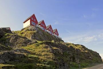 Türaufkleber Nördlicher Polarkreis Houses with views in Sisimiut, Greenland.