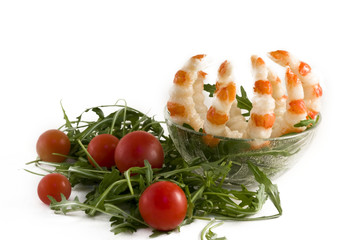 gamberi con rucoletta e pomodorini