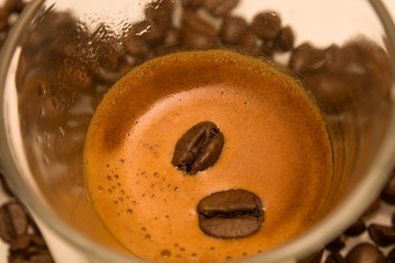 Espresso Con Chicchi Di Caffè