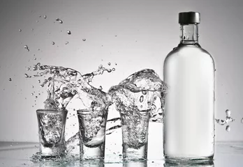 Foto op Plexiglas Alcohol original vodka splash