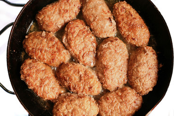 Meat cutlets