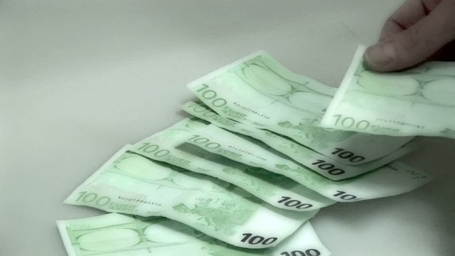 100 euro