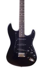 Obraz na płótnie Canvas Czarny gitara elektryczna na białym tle