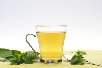 thé à la menthe fraiche