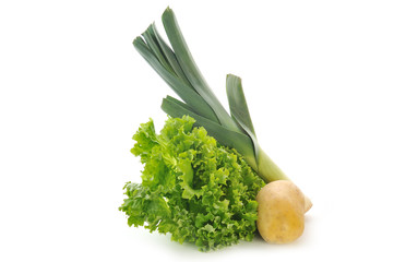 Pras, salad, potato © Foton